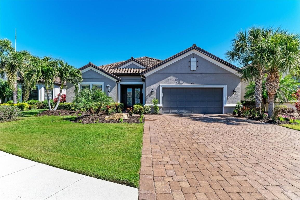 4607 Benito Ct., Bradenton, FL 34211