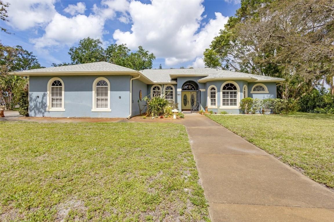 361 Whitfield Ave., Sarasota, FL 34243