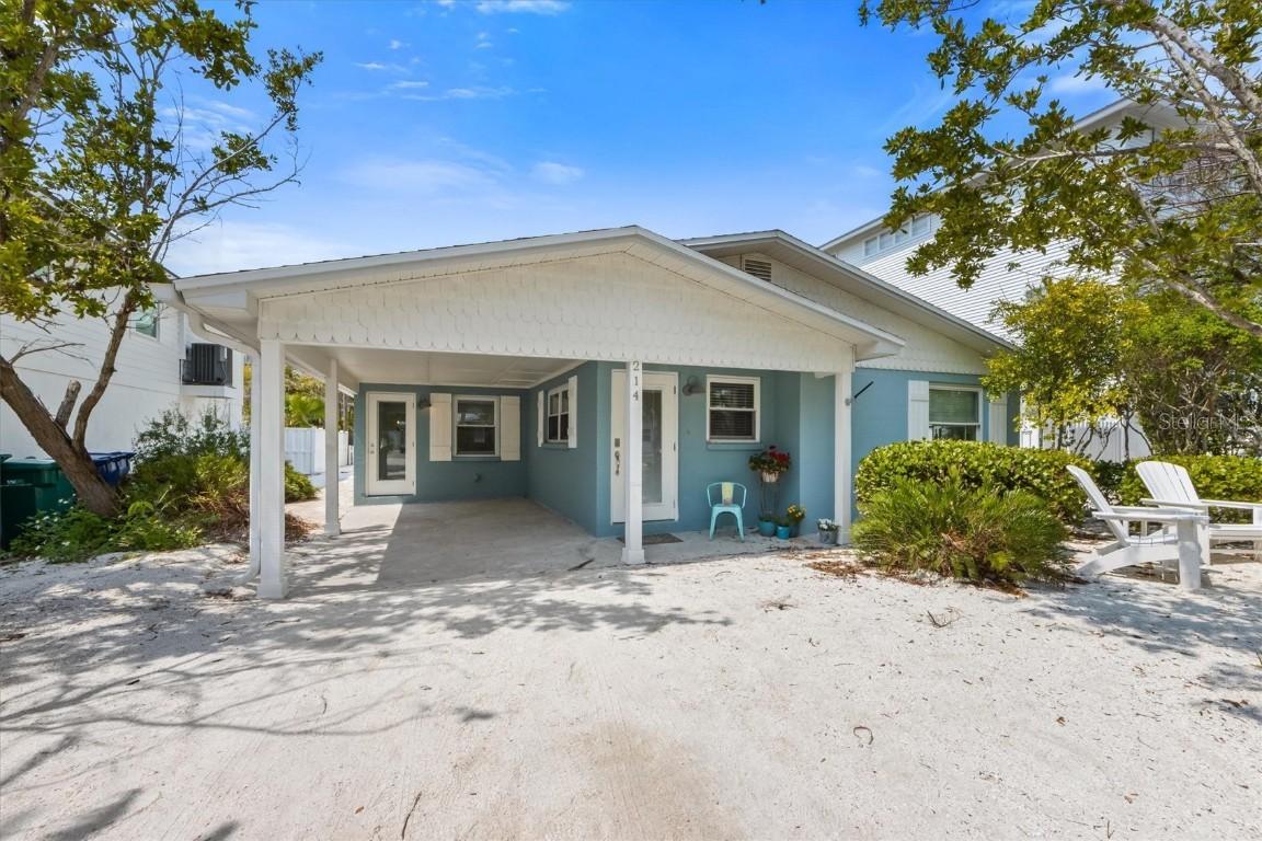 214 Palm Ave., Anna Maria, FL 34216