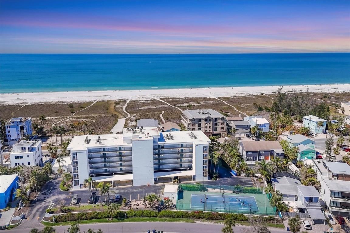625 Beach Rd. #207, Sarasota, FL 34242