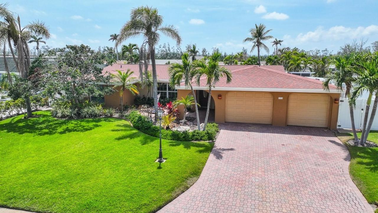 3716 Coconut Ter., Bradenton, FL 34210