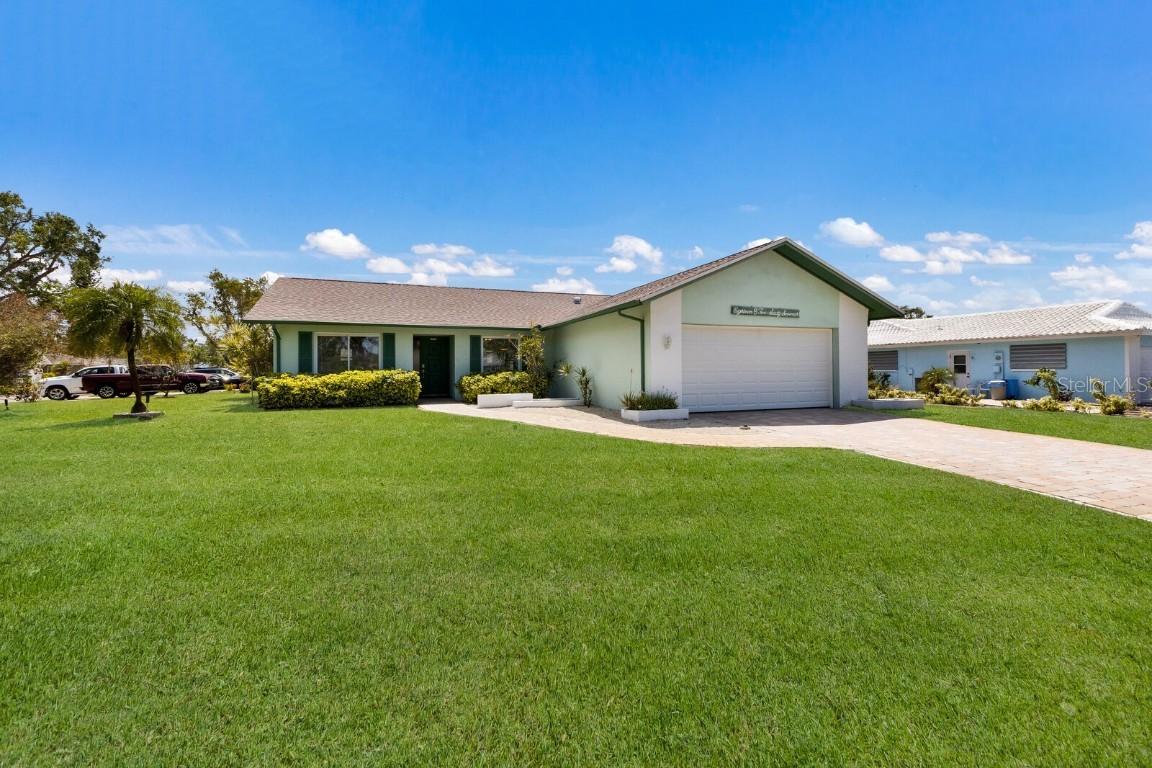 1802 67th St., Bradenton, FL 34209