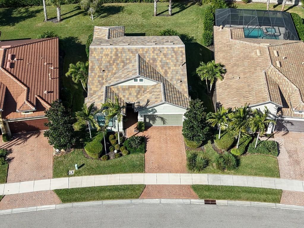 5952 Snowy Egret Dr., Sarasota, FL 34238