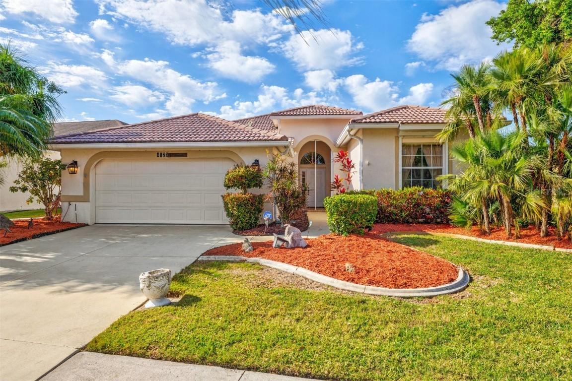4173 Westbourne Cir., Sarasota, FL 34238