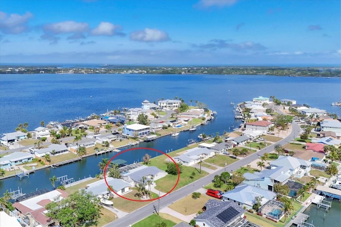 4911 Commonwealth Rd., Palmetto, FL 34221