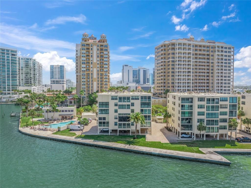 101 Sunset Dr. #102, Sarasota, FL 34236