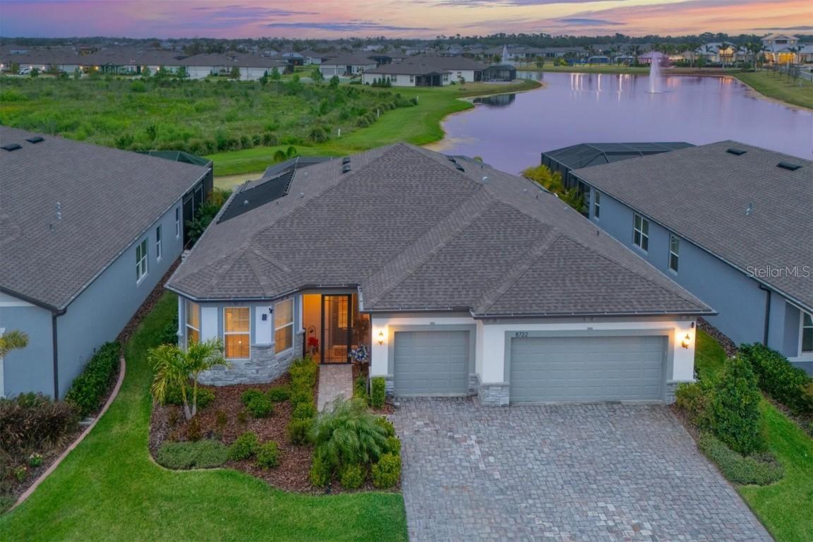 8722 Backshore Ln., Parrish, FL 34219