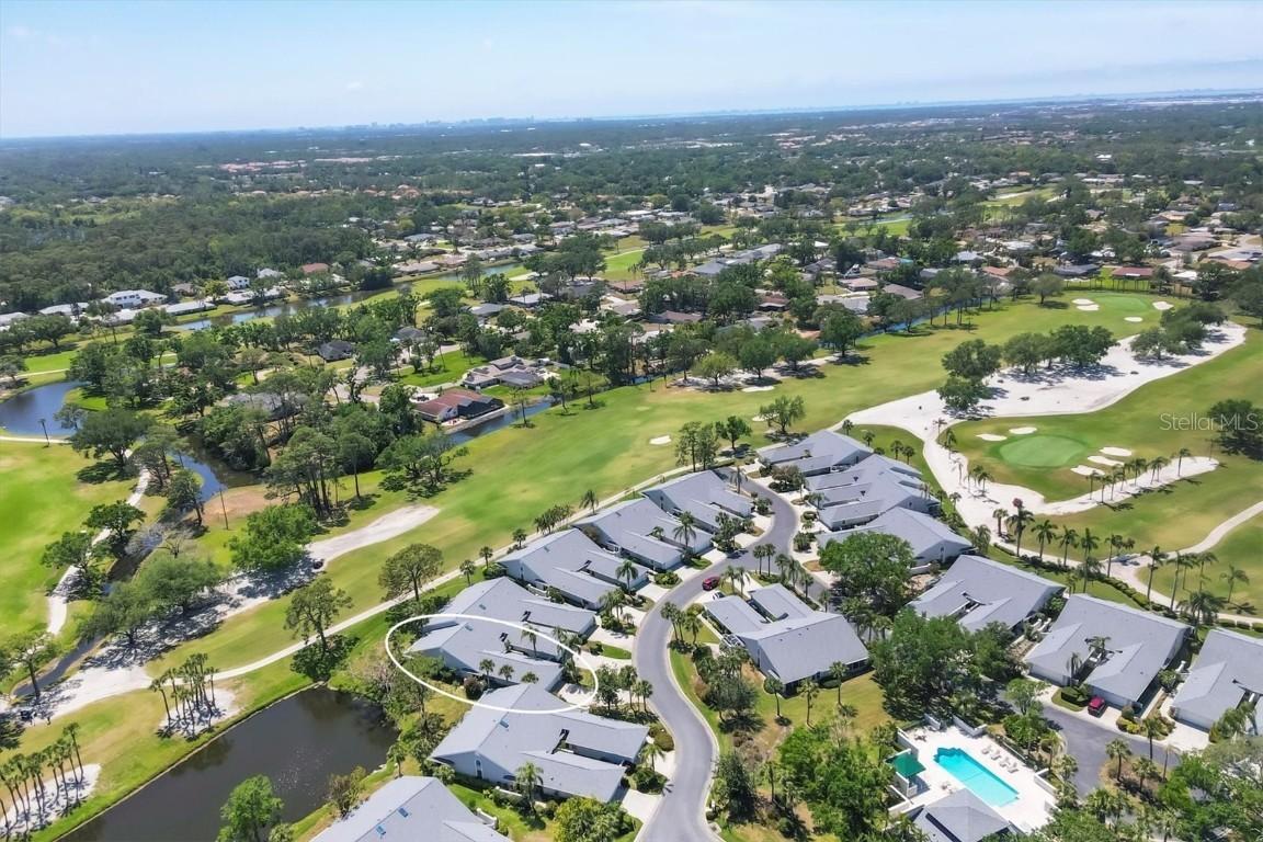 5578 Country Club Way, Sarasota, FL 34243