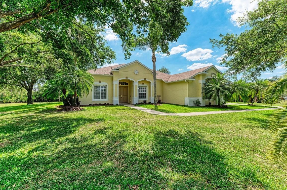 8136 Snowy Egret Pl., Bradenton, FL 34202