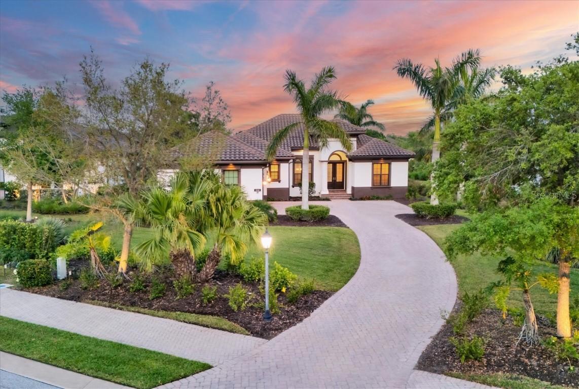 3519 Founders Club Dr., Sarasota, FL 34240