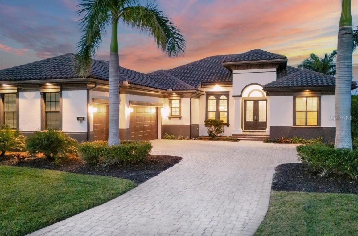 3519 Founders Club Dr., Sarasota, FL 34240
