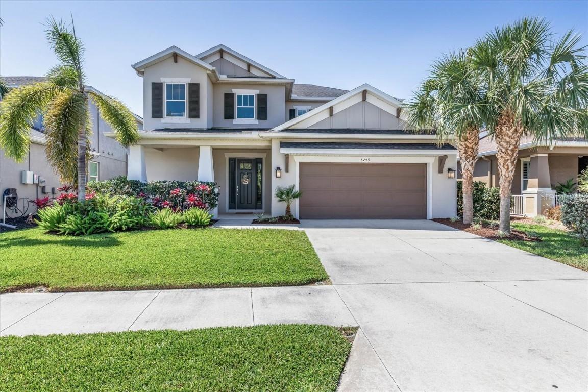 5749 Sunflower Cir., Sarasota, FL 34238