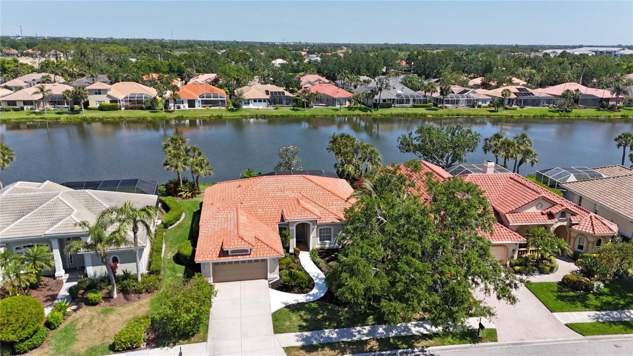 4961 Sabal Lake Cir., Sarasota, FL 34238