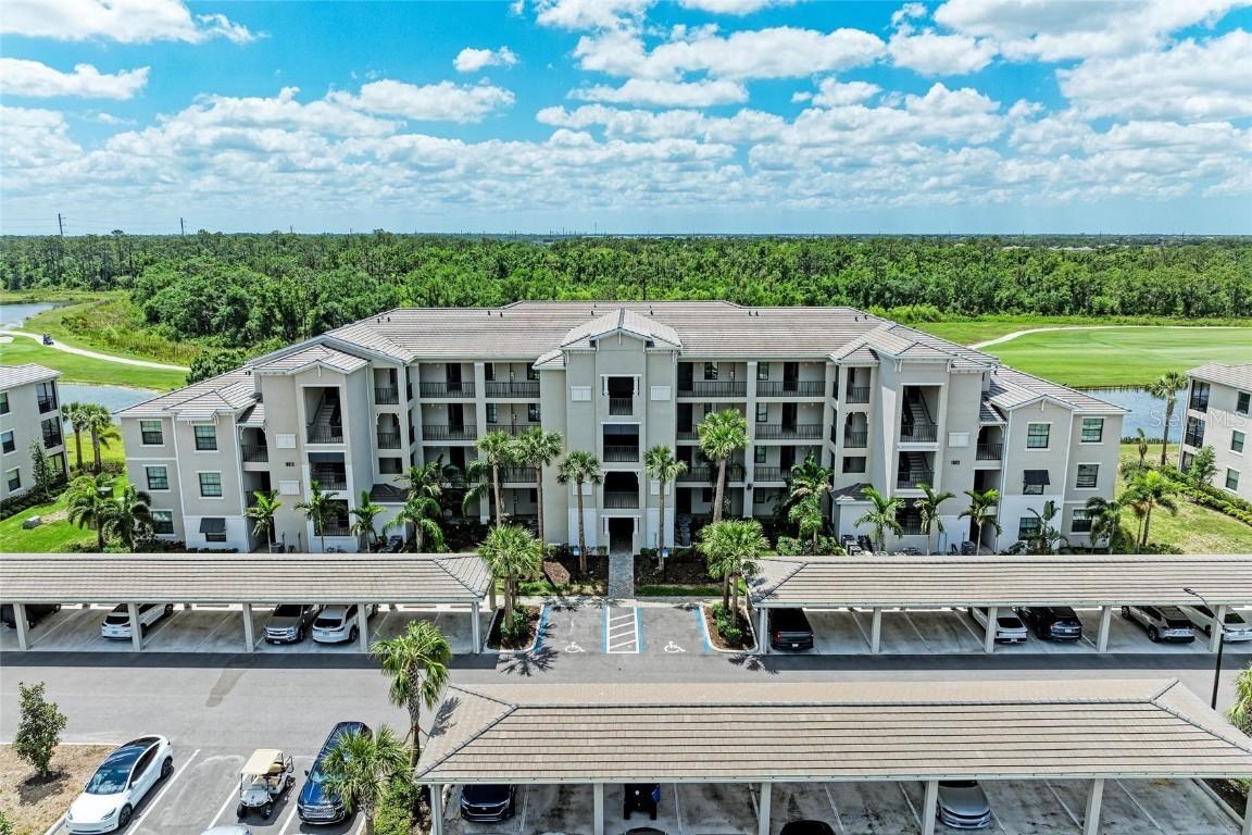 18028 Gawthrop Dr. #203, Bradenton, FL 34211