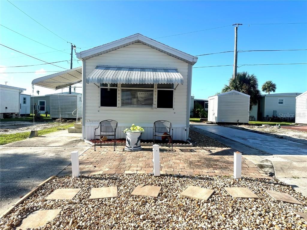53 Montego Dr., Palmetto, FL 34221
