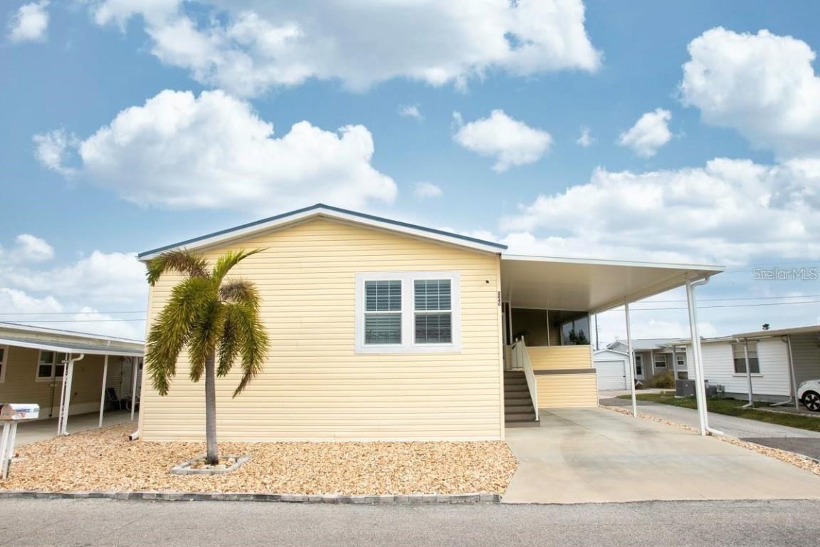 2840 Trinidad Way, Palmetto, FL 34221