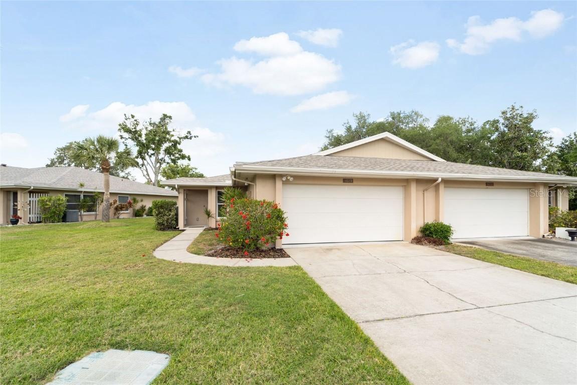 5689 Evergreen Dr. #18, Sarasota, FL 34233
