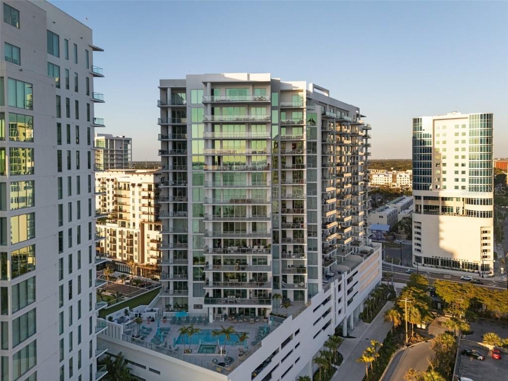 301 Quay Commons #1610, Sarasota, FL 34236