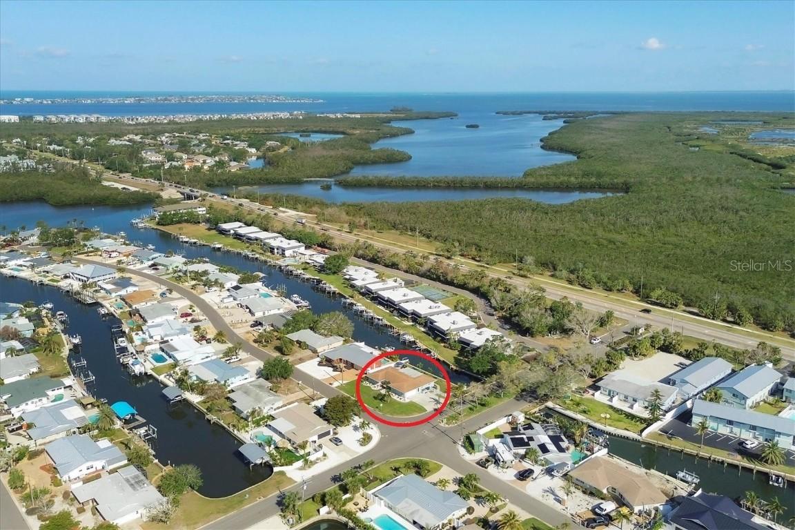 10304 Sandpiper Rd., Bradenton, FL 34209