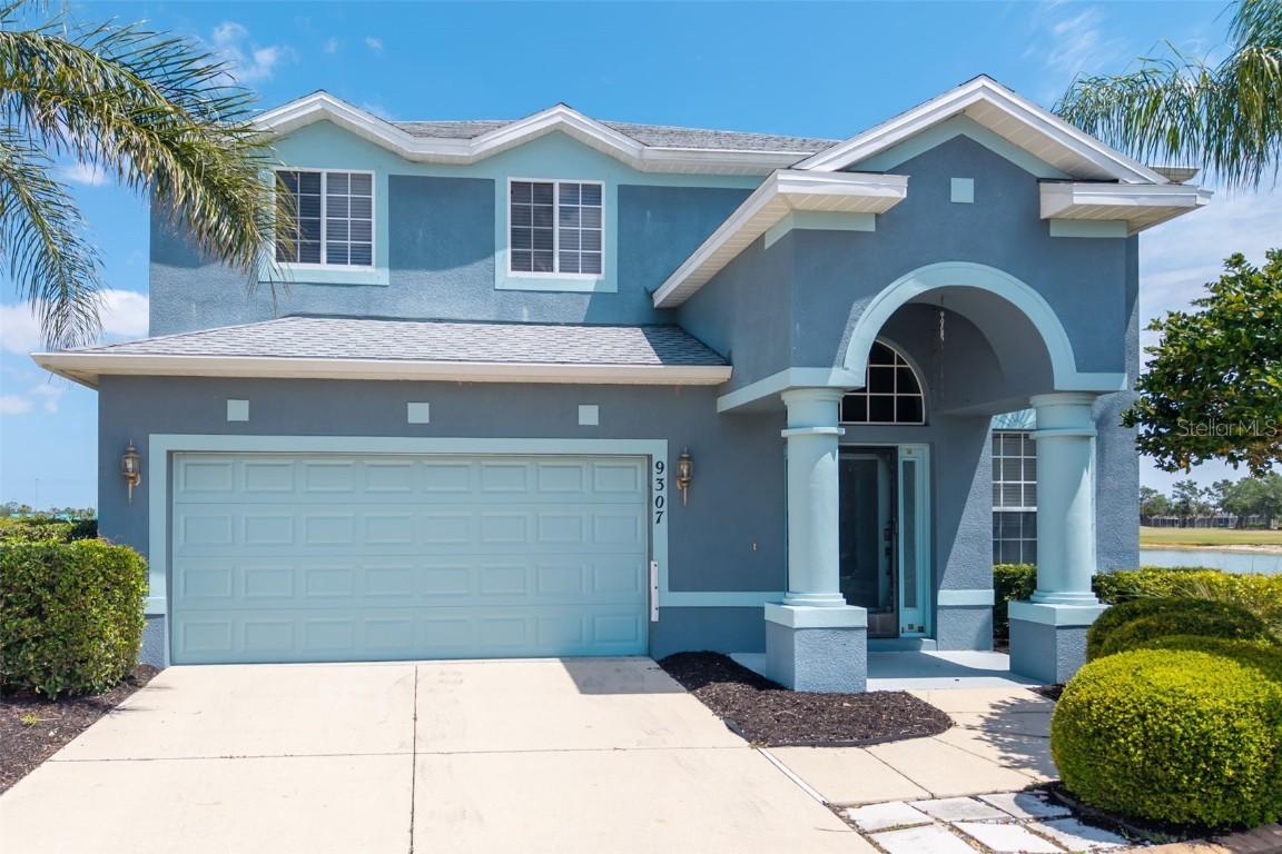 9307 Raes Creek Pl., Palmetto, FL 34221