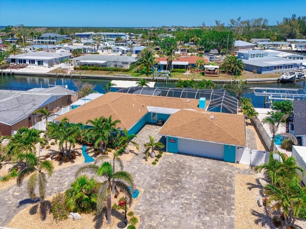 10016 Spoonbill Rd., Bradenton, FL 34209