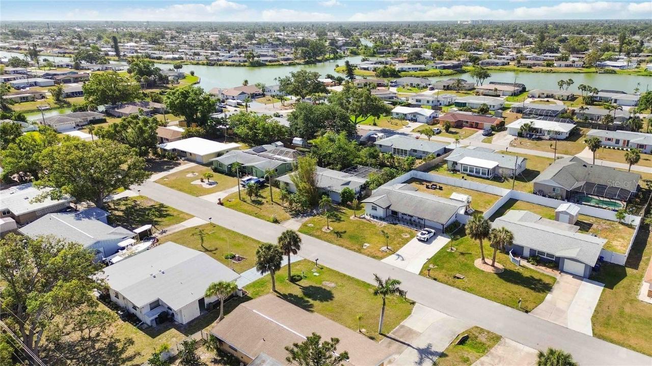 440 Redwood Rd., Venice, FL 34293