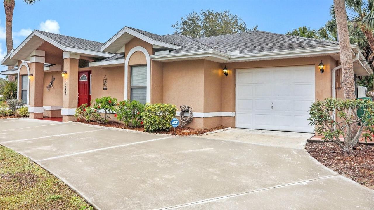 11353 Laffite Pl., Port Charlotte, FL 33981