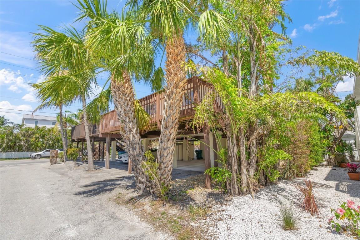 4909 Gulf Dr. #1B, Holmes Beach, FL 34217