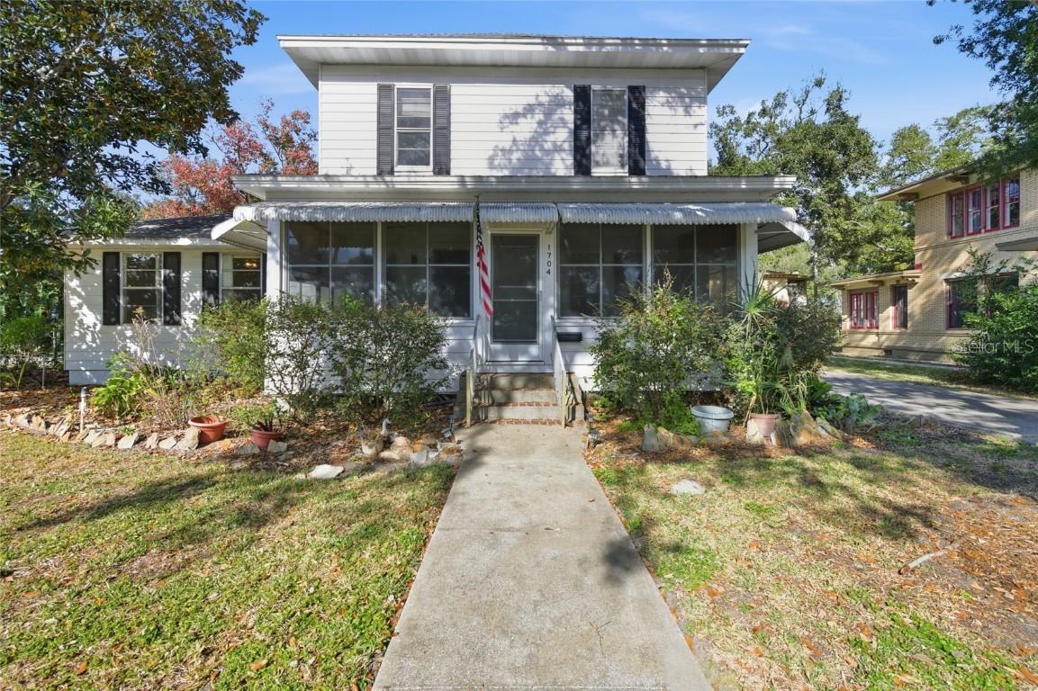 1704 4th St., Palmetto, FL 34221