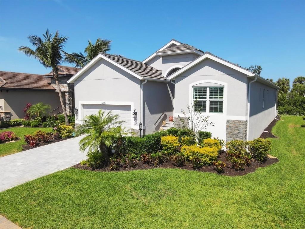 6228 Champions Row St., Bradenton, FL 34210