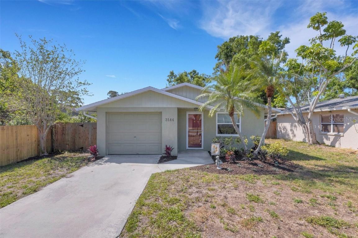 3144 Elmer St., Sarasota, FL 34231