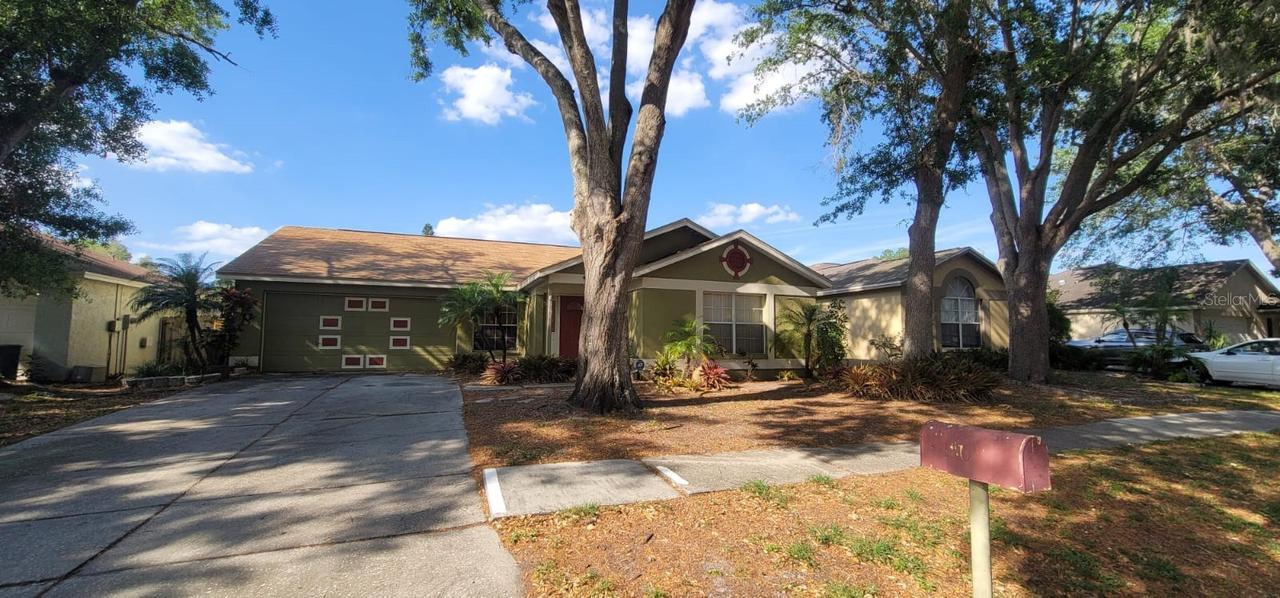 1810 Rudder Dr., Valrico, FL 33594