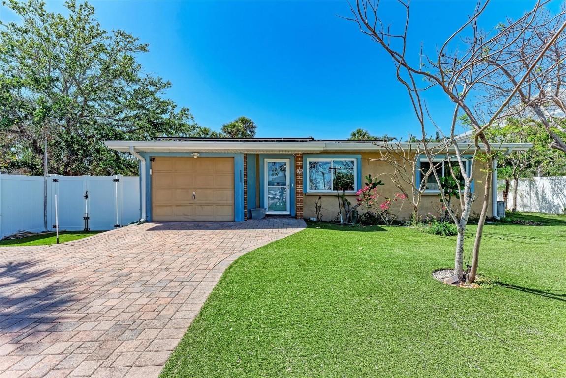 216 Archer Way, Anna Maria, FL 34216