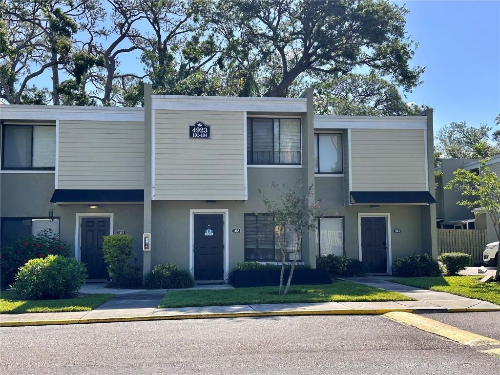 4923 25th St. #104, Bradenton, FL 34207