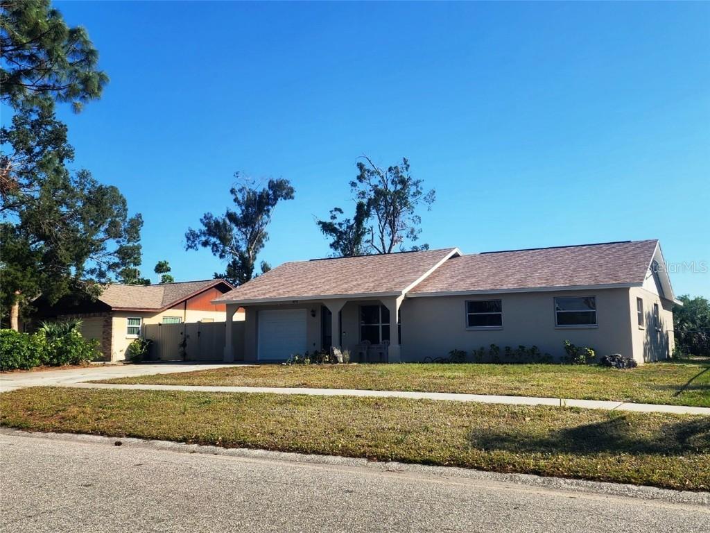 4058 Gatewood Dr., Sarasota, FL 34232