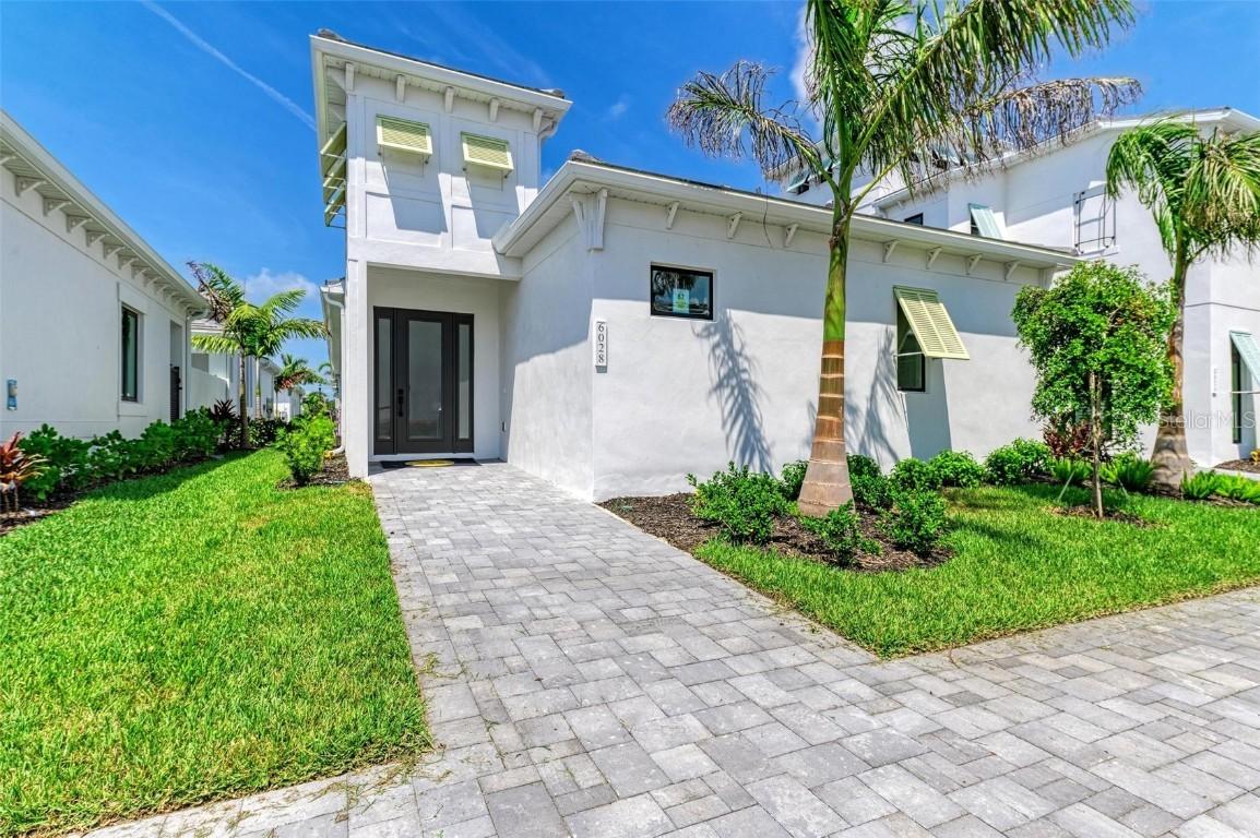 6028 Cat Claw Ln., Bradenton, FL 34210