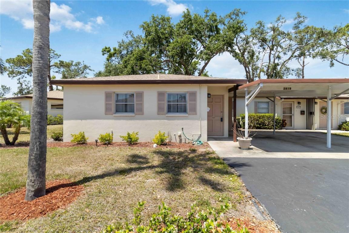 2819 Swifton Dr. #9, Sarasota, FL 34231