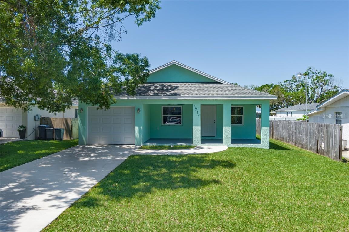 3712 19th St., Bradenton, FL 34208