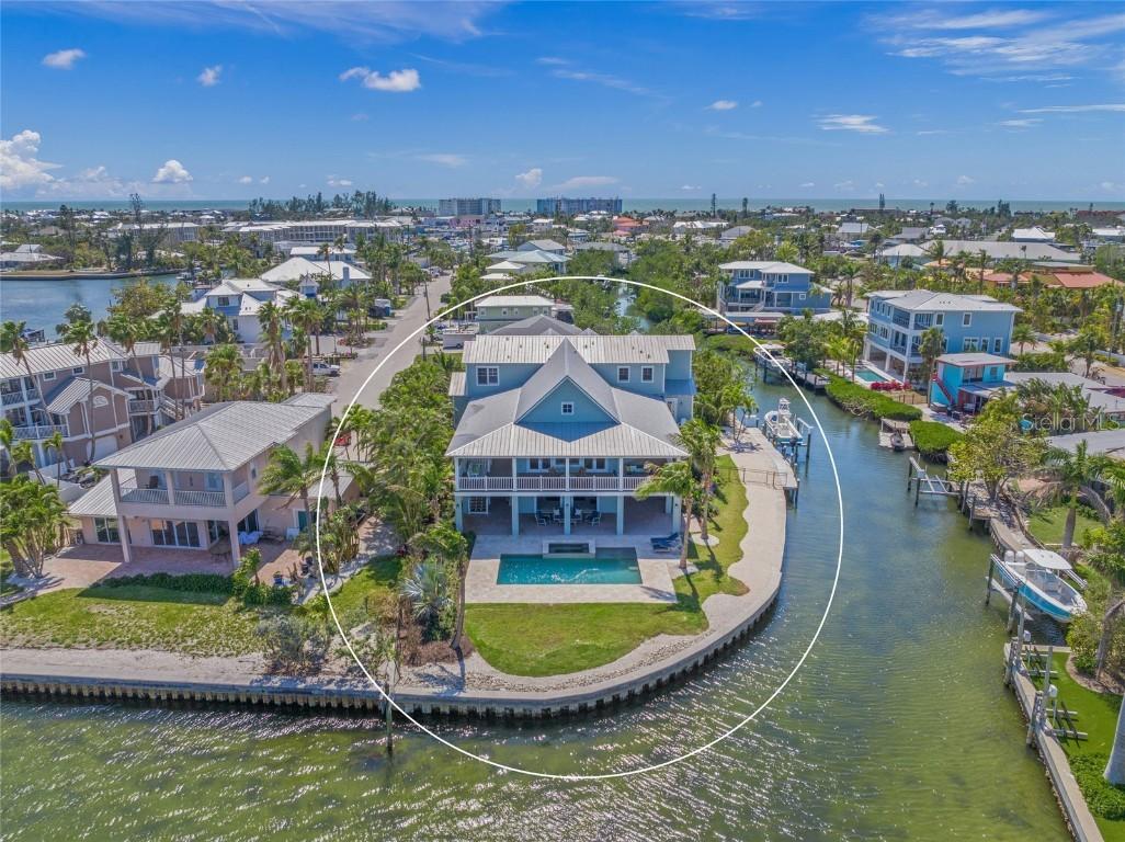 526 56th St., Holmes Beach, FL 34217