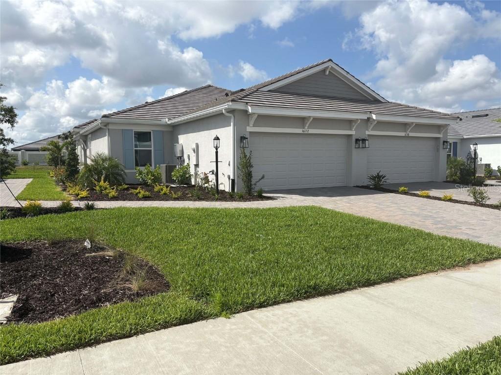 16152 Isola Pl., Bradenton, FL 34211