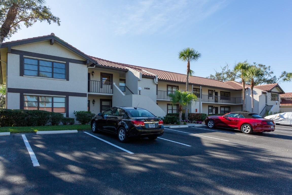 5630 Golf Pointe Dr. #206, Sarasota, FL 34243