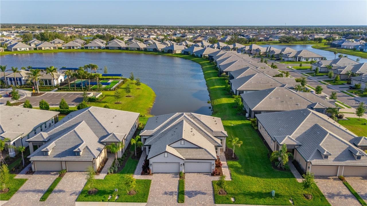 17827 Cherished Loop, Lakewood Ranch, FL 34211