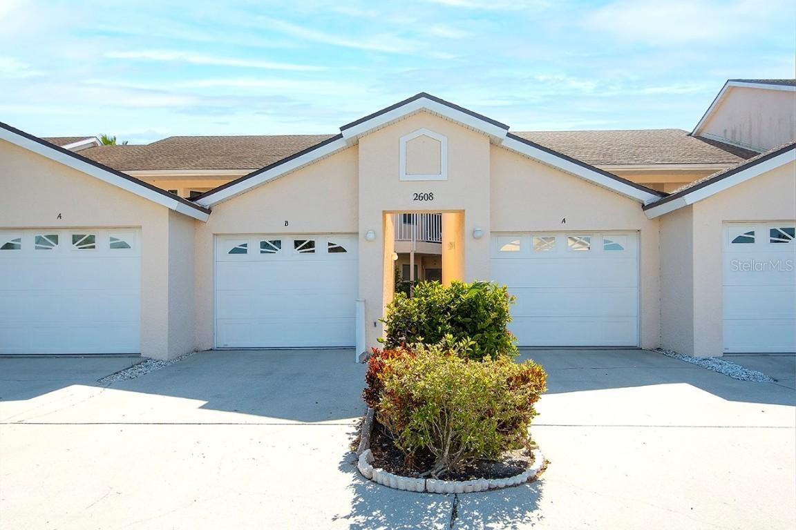 2608 Waterford Way #B, Palmetto, FL 34221
