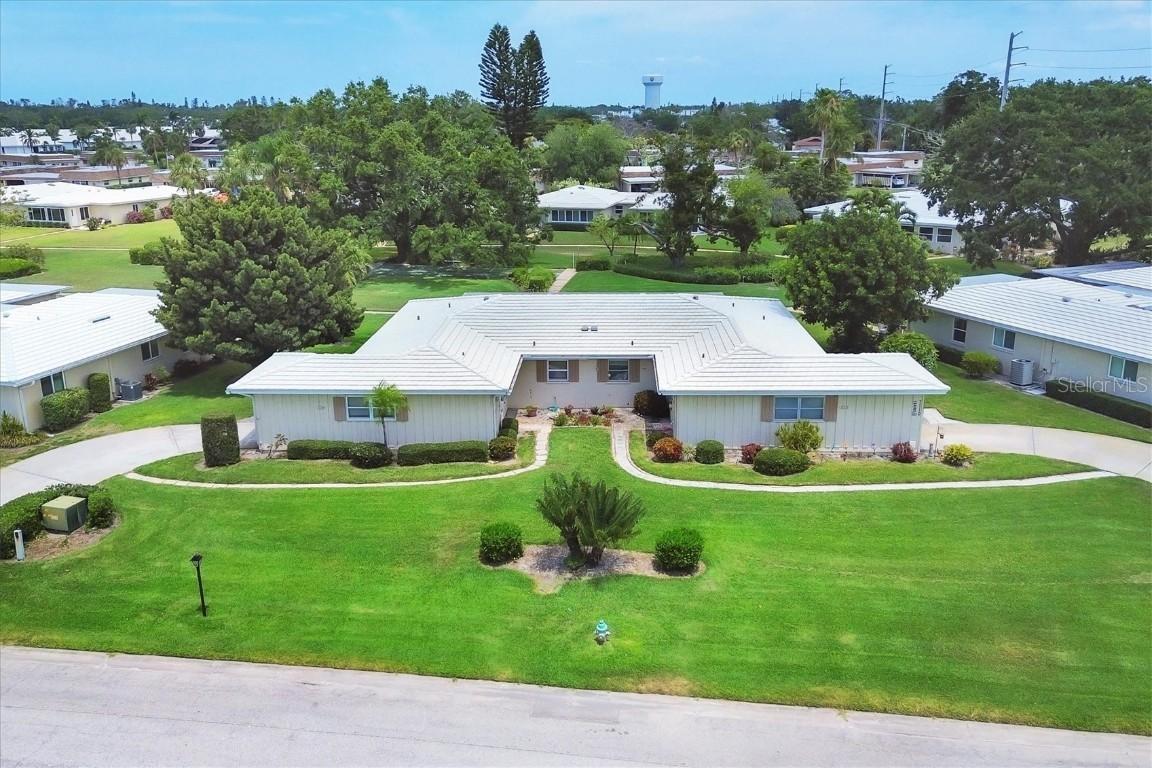 7114 11th Ave., Bradenton, FL 34209