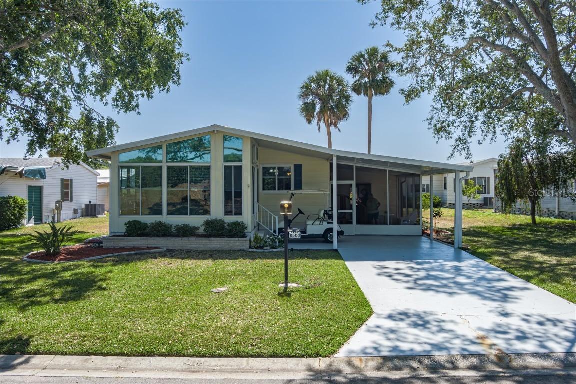 8500 Princess Ct., Palmetto, FL 34221