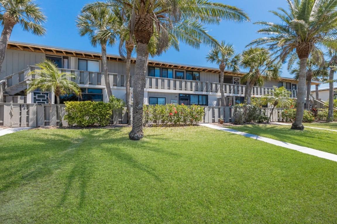 6400 Flotilla Dr. #87, Holmes Beach, FL 34217