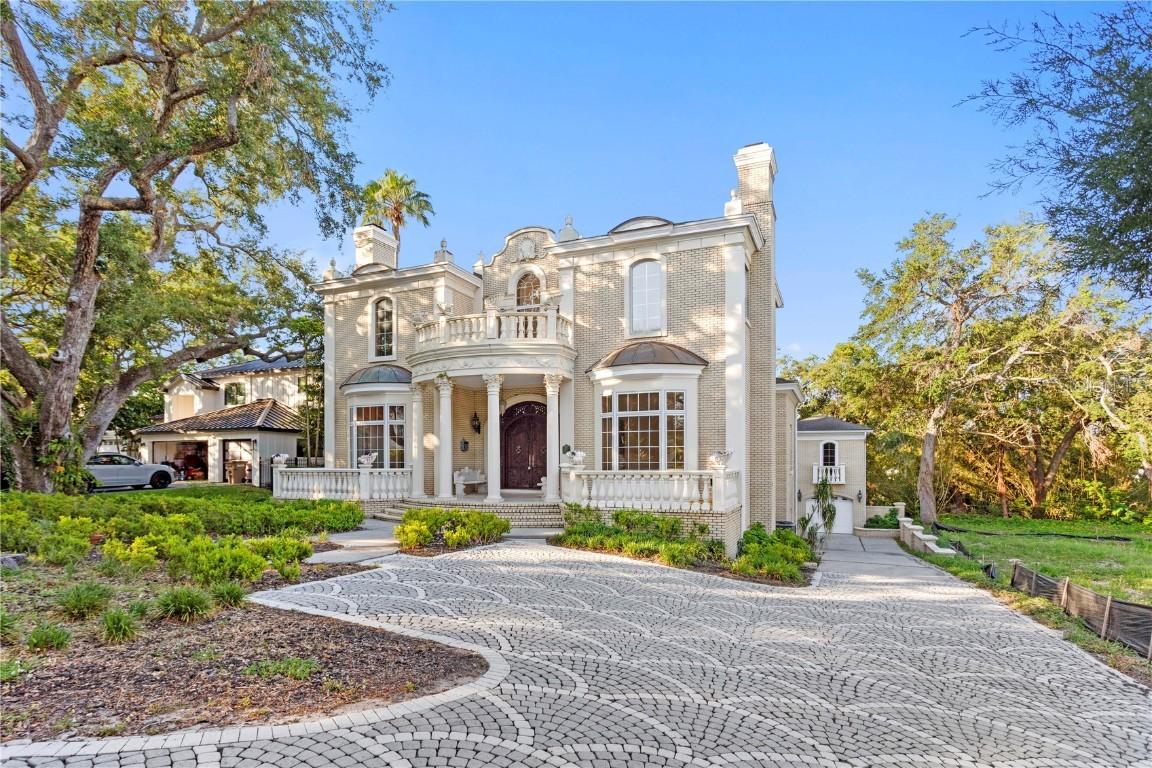 1577 Alexander Rd., Belleair, FL 33756