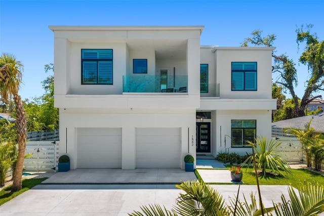 New Homes with In-ground Swimming Pools in South Sarasota: April 13th to April 19th