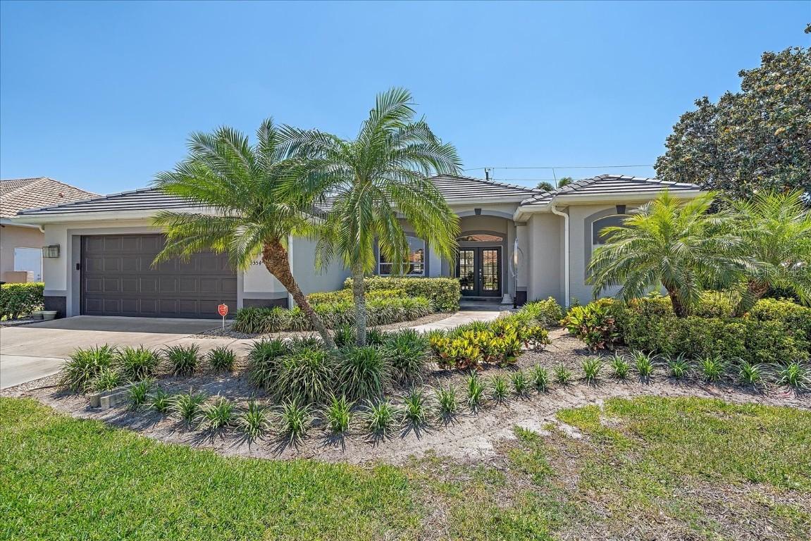 5554 Eastwind Dr., Sarasota, FL 34233