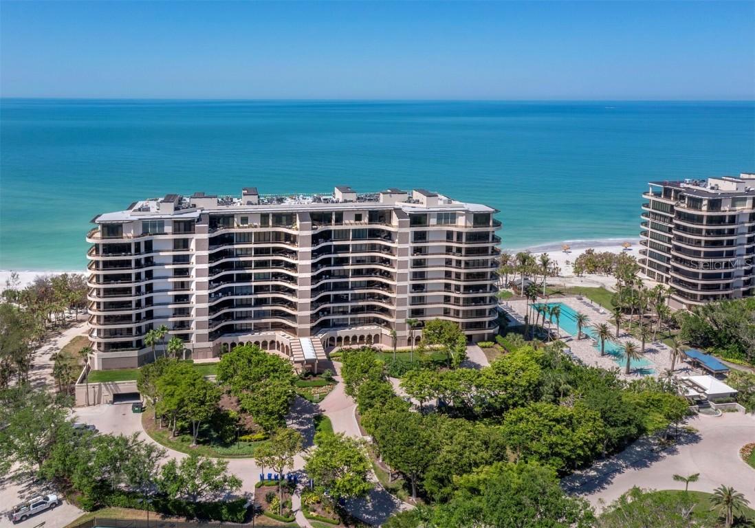 415 L Ambiance Dr. #D306, Longboat Key, FL 34228